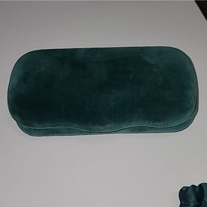 Gucci Velvet Green sunglasses case